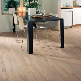 Цена Паркетная доска 550182002 Tango Classic Дуб Светлый Браш Tarkett