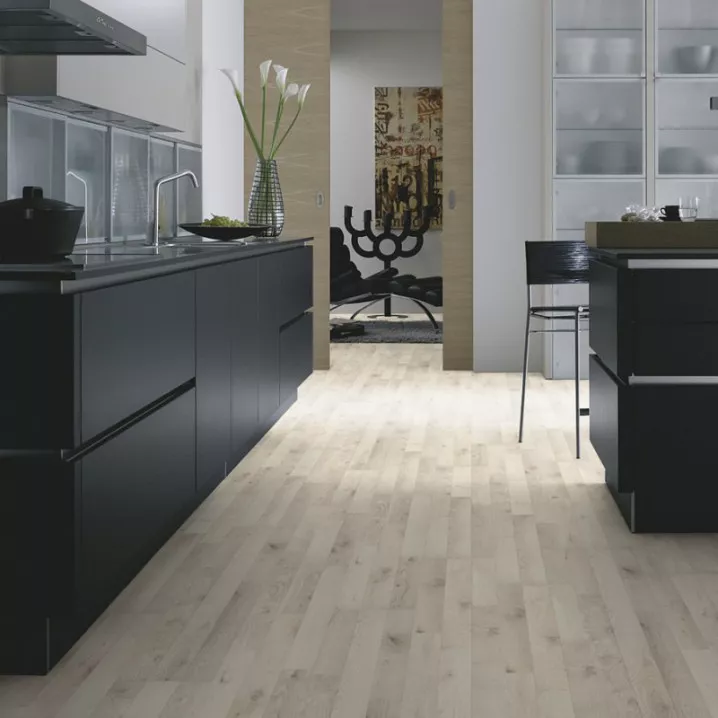 Ламинат LA039M Дуб Йельский 500 Medium Wineo - в Днепре