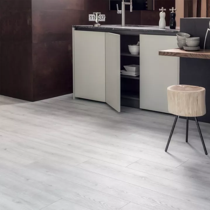 Ламинат K4422 Дуб Бетон Natural Touch 8-32 Стандартная Kaindl - в Днепре