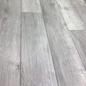 Кварц-виниловая плитка VG 60107 Iseo Triumf Grun Holz Vinil