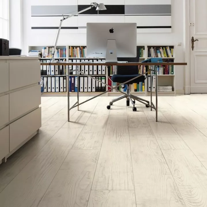 Ламинат 530303 Chestnut Bianco Tritty 100 Gran Via 4V Haro - в Днепре